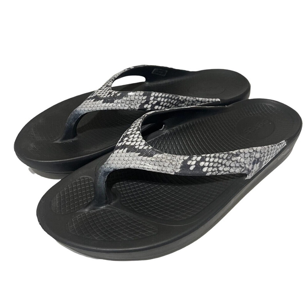 OOFOS Black Flip Flop Sandals with Gray Snake-Print Straps